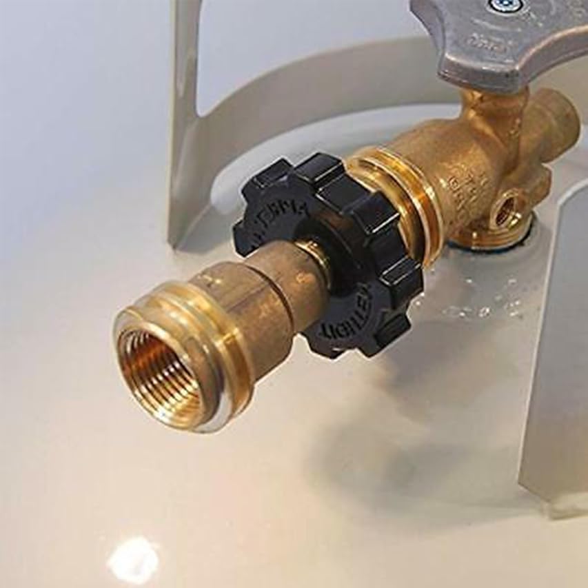 BRASS TEE PIPE FITTING APPLICATION